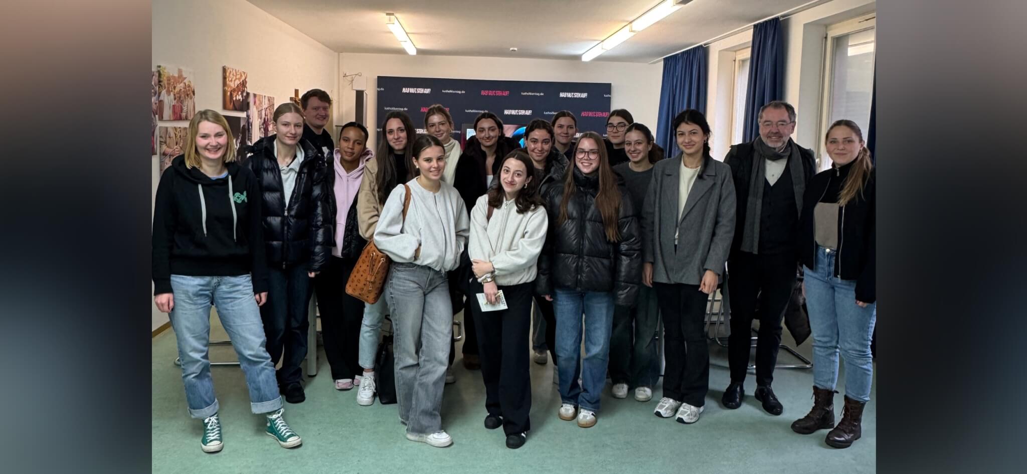 Zu Besuch im Büro des Katholikentags Zu Besuch im Büro des Katholikentags